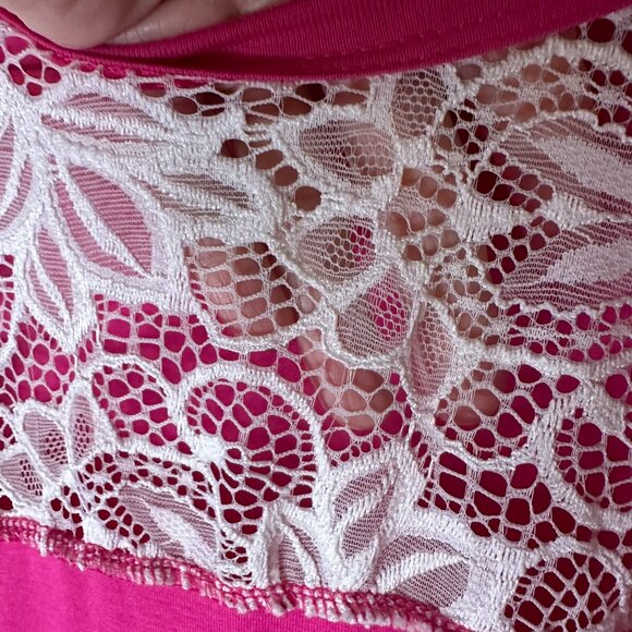 HEIMISH USA - Butterfly Short Sleeve Lace Detail - Fuchsia - 1x - NWOT - Picture 3 of 7